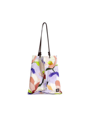 1 Floral art tote